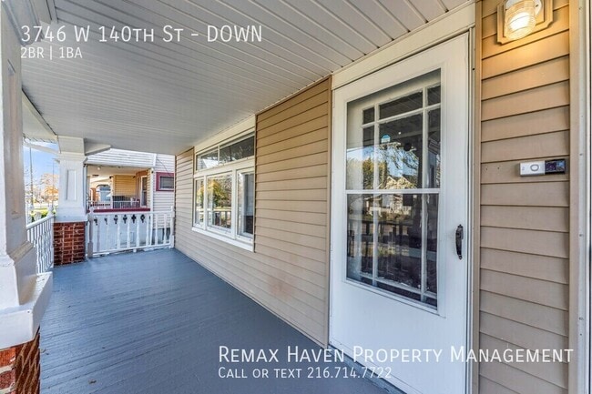 Foto del edificio - 3746 W 140th St