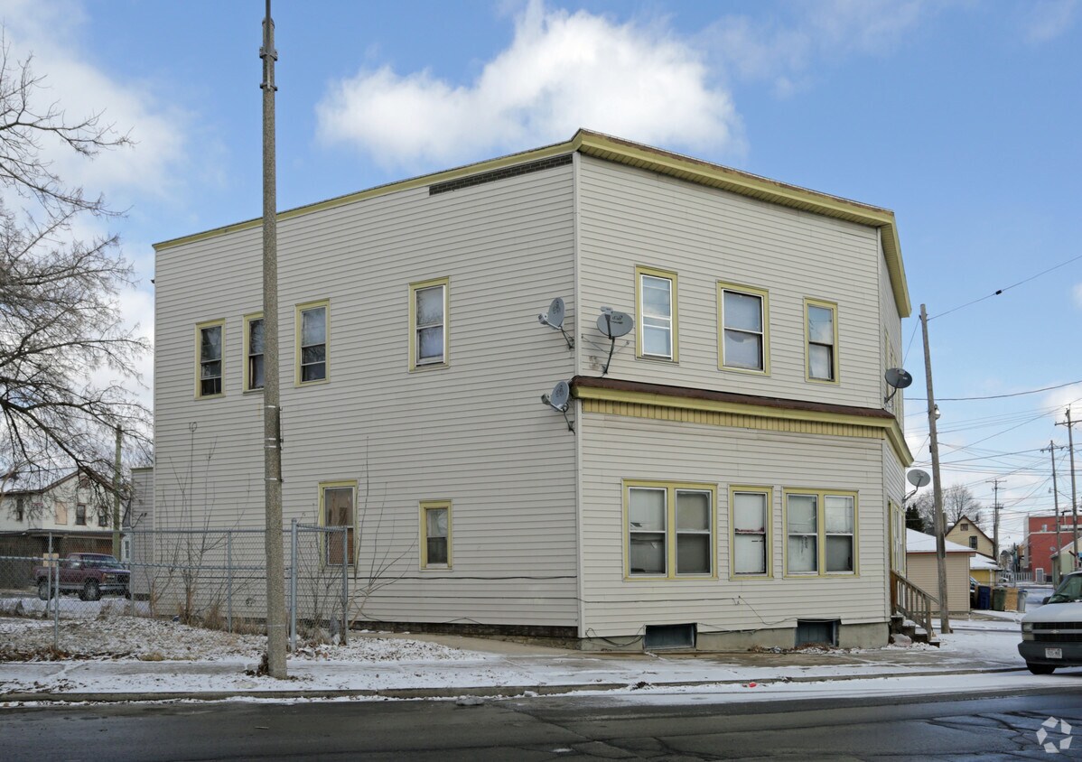Foto del edificio - 828 W Windlake Ave