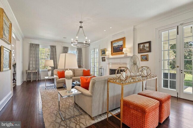 Foto del edificio - 1031 Pine Hill Rd