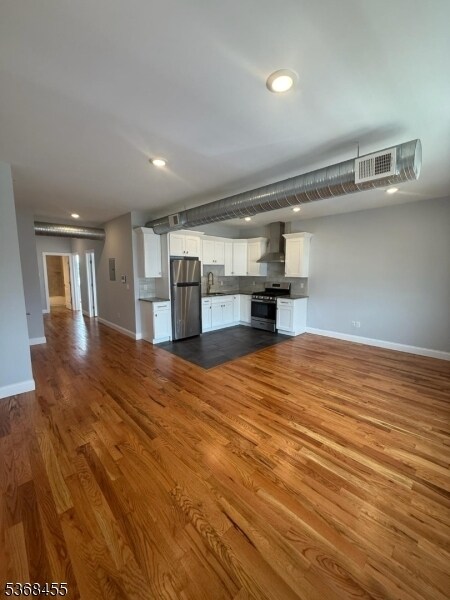 Foto del edificio - 285 E 17th St