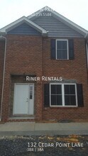 Building Photo - 132 Cedar Point Ln