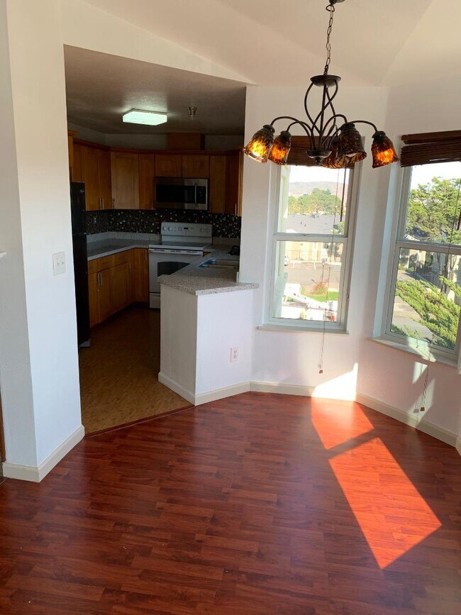 Building Photo - 3885 Carter Dr