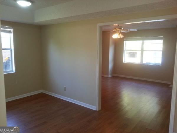 Foto del edificio - 35 Vocational Dr