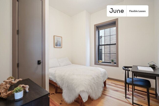 Foto del edificio - Eclectic ROOM at The Upper Manhattan House