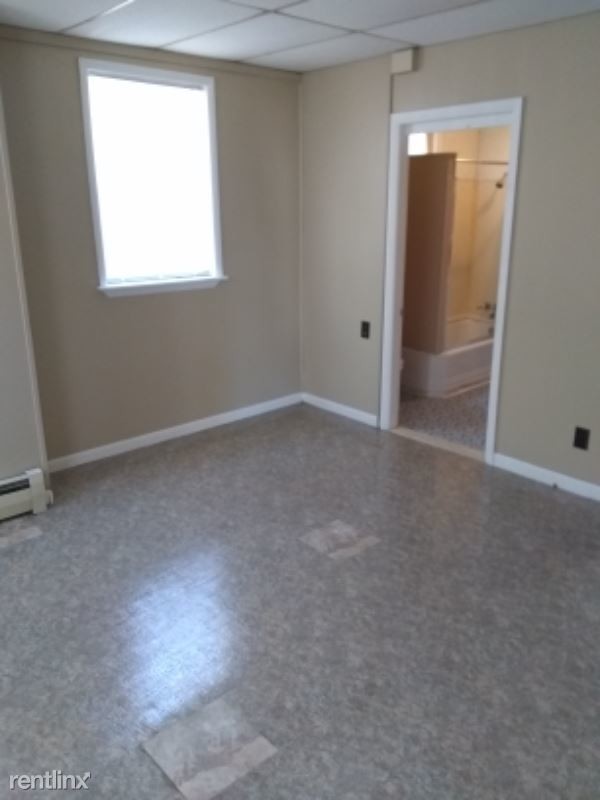 Foto principal - 1040 Main St
