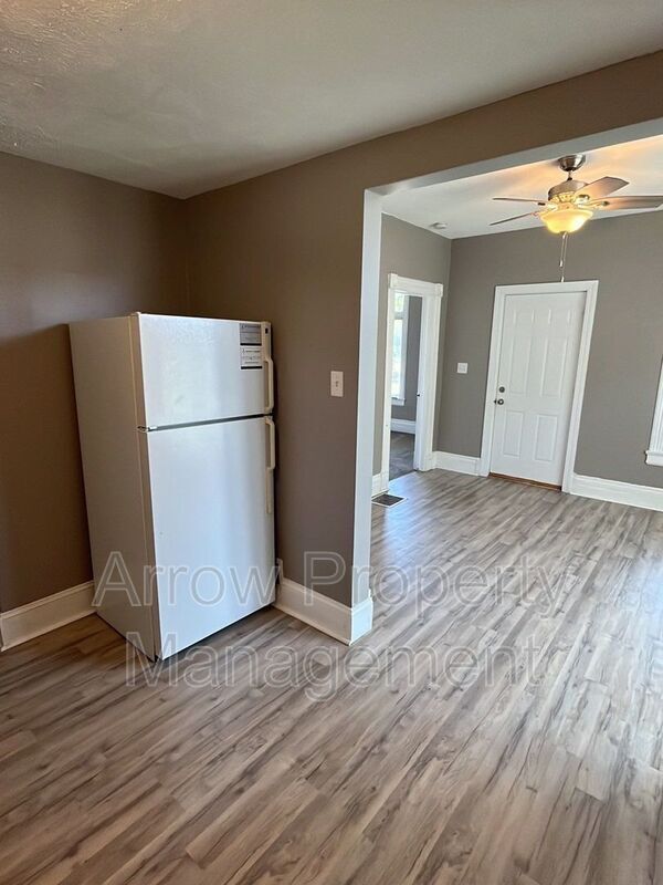 Foto del edificio - 1521 N 26th St
