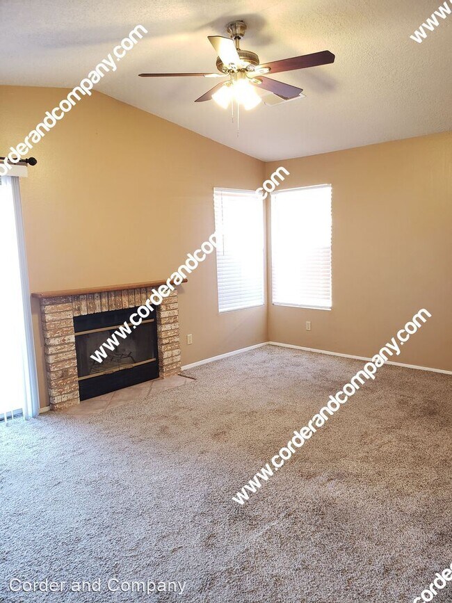 Building Photo - 2 br, 2 bath House - 1336 Rebecca Rd NE