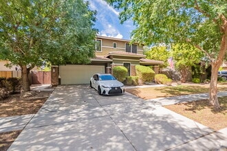 Building Photo - 3852 E Comstock Dr