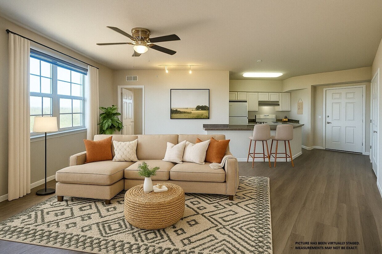 Foto principal - 2x2 New flooring throughout! Updated, spac...