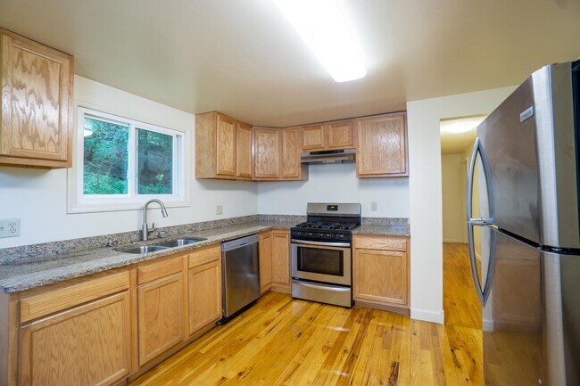 Foto del edificio - 131 Houston Ave