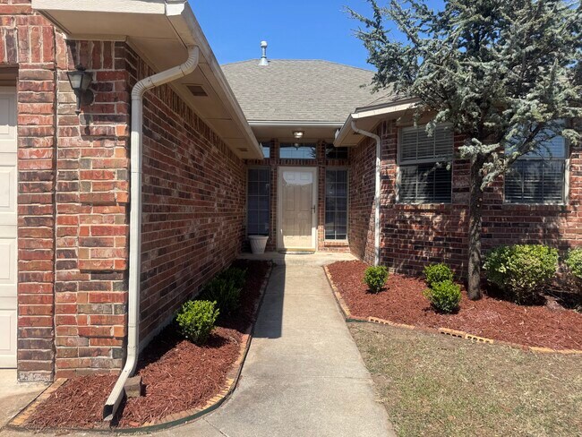 Foto del edificio - 505 SW 164th Ter