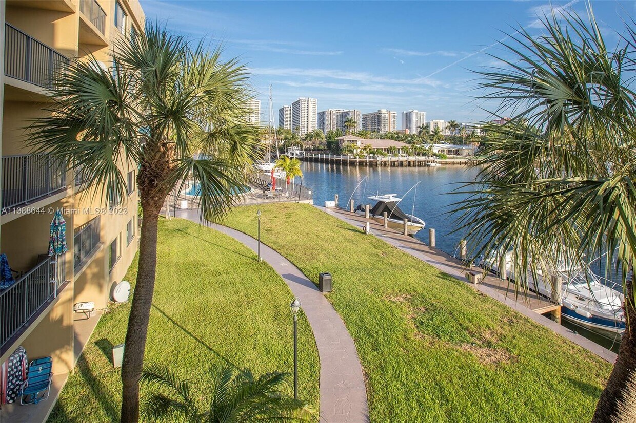 301 Golden Isles Dr Unit 314, Hallandale Beach, FL 33009 Condo for Rent in Hallandale Beach