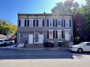 Building Photo - 298-300-300 9th St
