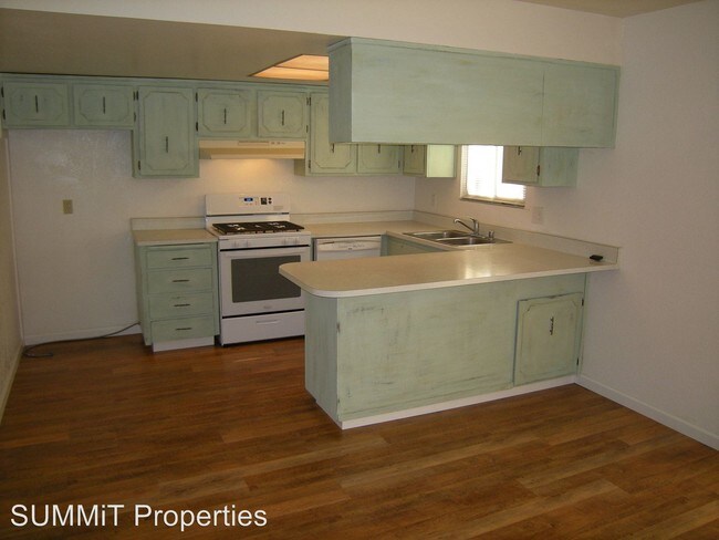 Building Photo - 287 Arrowhead Dr