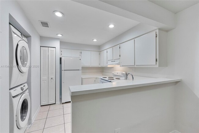 Foto del edificio - 8400 SW 154th Cir Ct