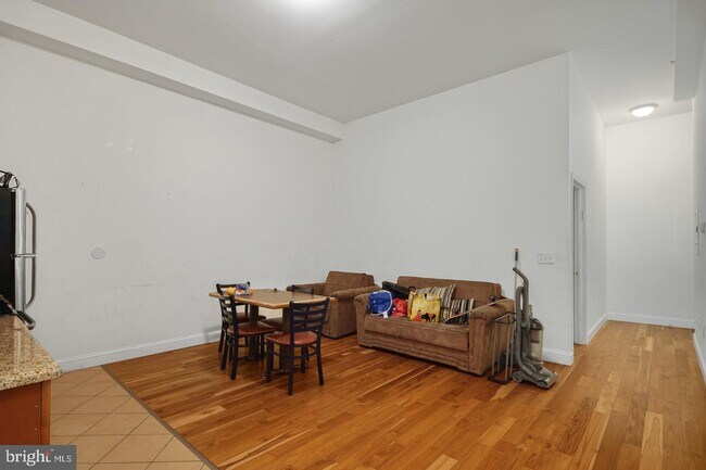 Foto del edificio - 1017 Arch St