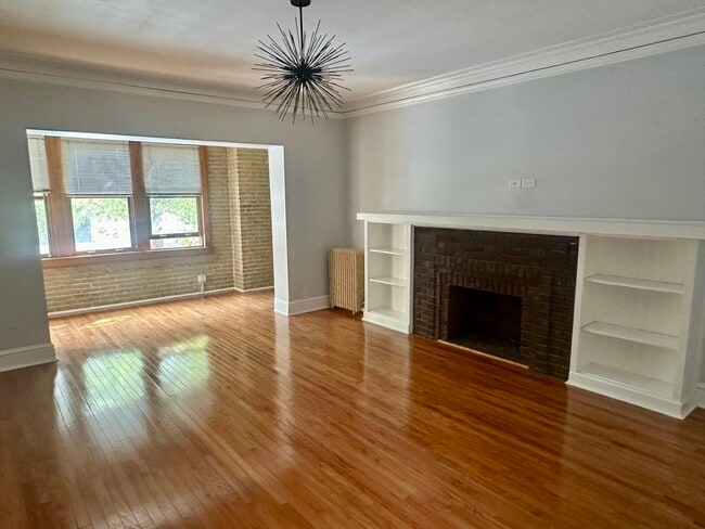 Foto del edificio - 5606 N Kenmore Ave