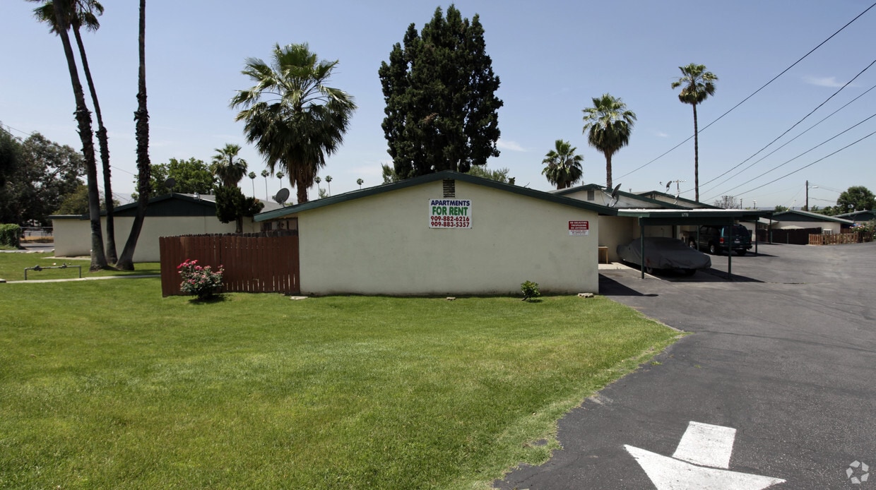 Primary Photo - Sundance Highland Garden Apartments