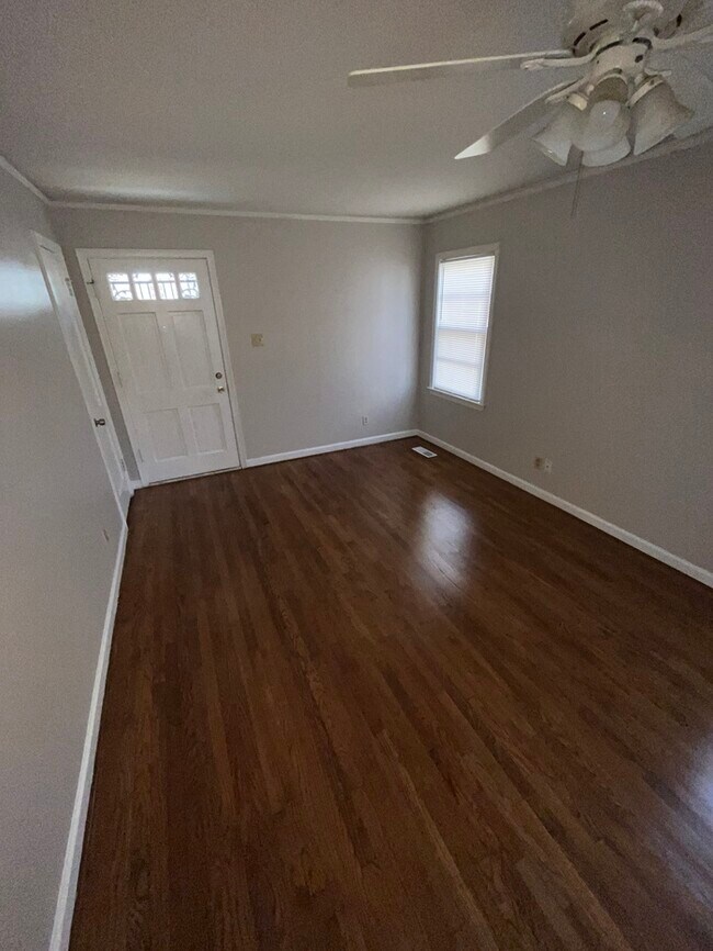 Building Photo - 1588 Wanda St Memphis, TN 38111