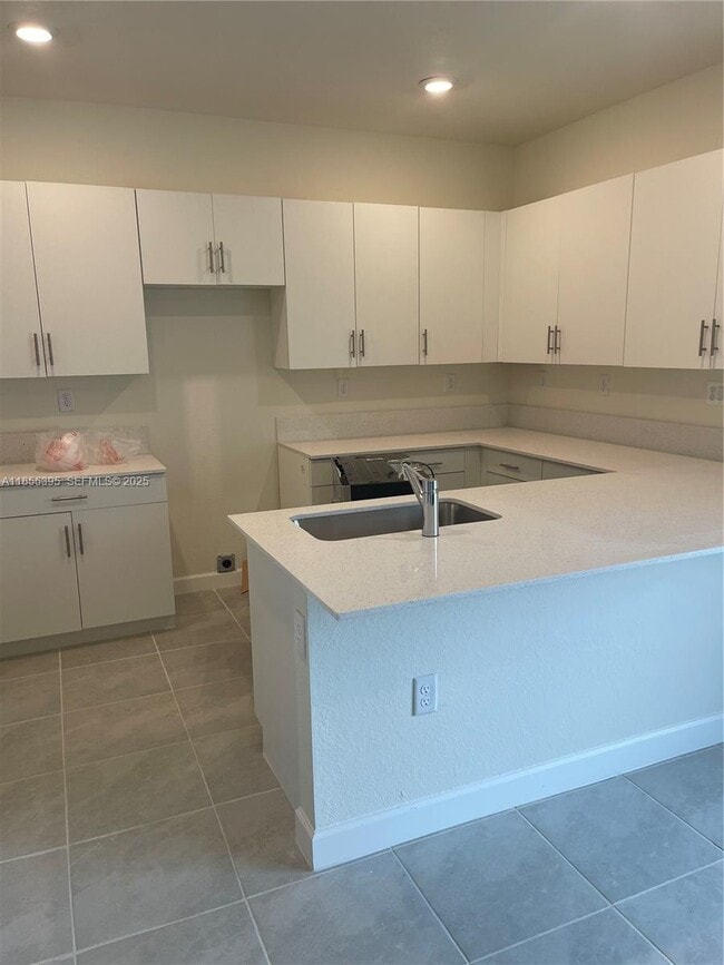 Foto del edificio - 3244 W 114th Terrace