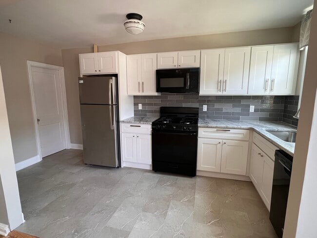 Foto del edificio - 732 Windermere Ave