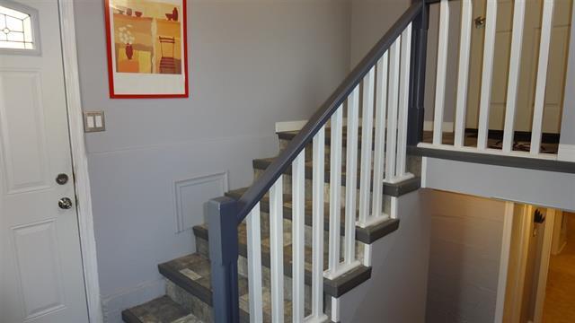 Photo du bâtiment - 8915-8983 83 Ave NW