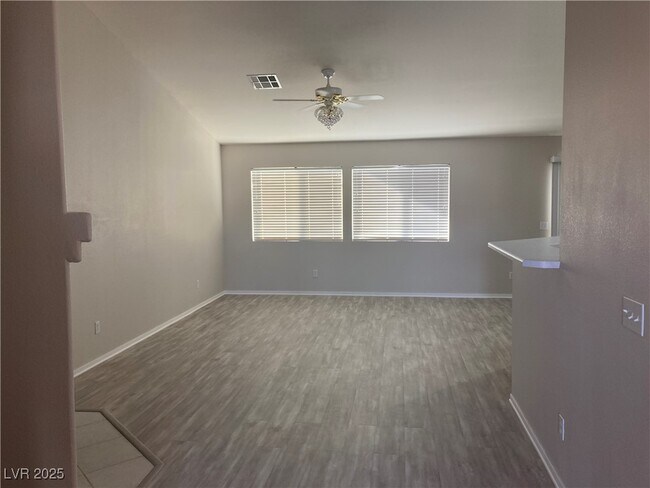 Foto del edificio - 2715 Inlet Spring Ave