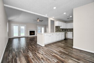 Building Photo - 13002 Kingsmill Dr