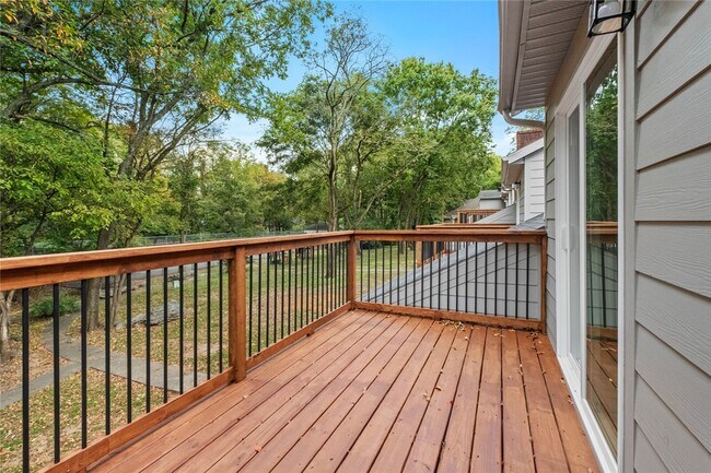 Foto del edificio - 2064 N Kantz Ln