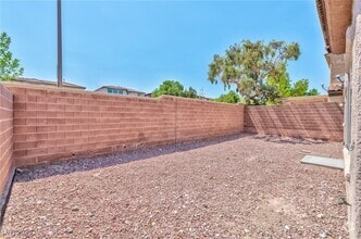 Building Photo - 733 Jacobs Ladder Pl
