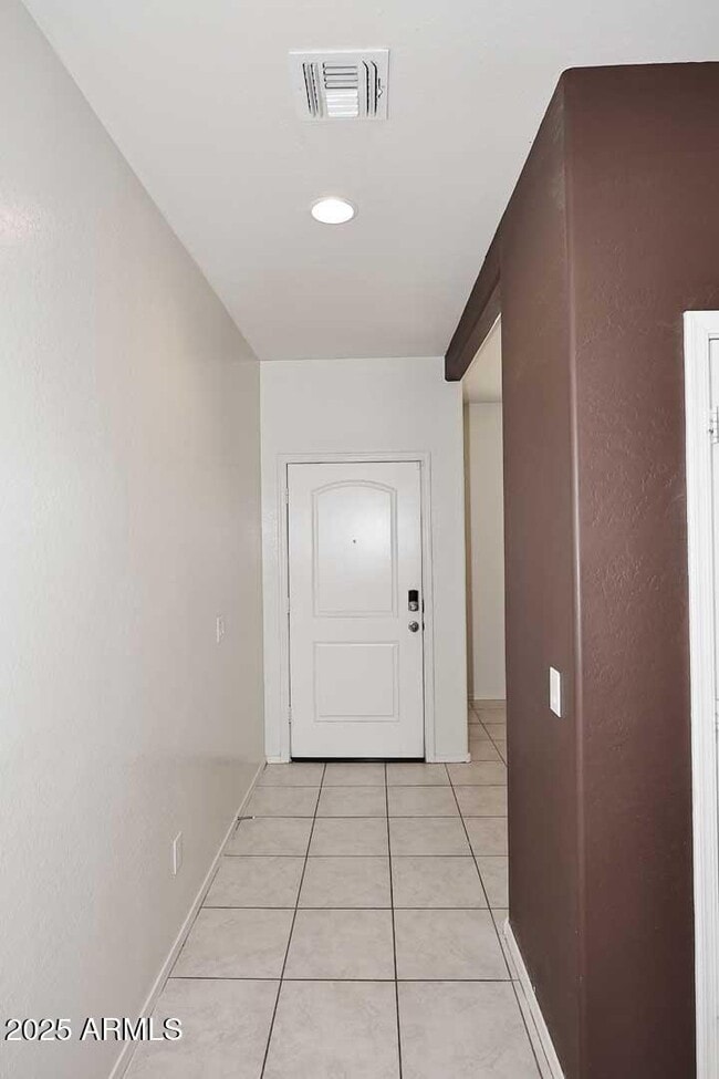Building Photo - 29932 N Palo Verde Dr
