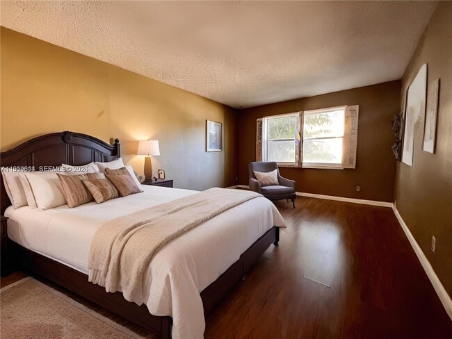 Building Photo - 3300 Spanish Moss Terrace