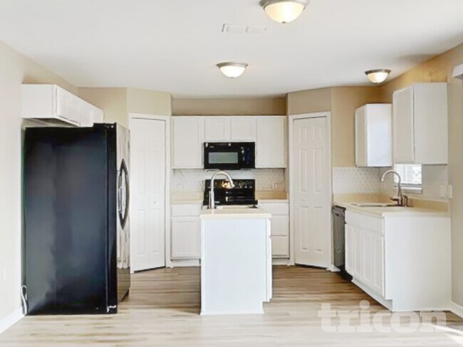 Foto del edificio - 3691 Wellington Ln