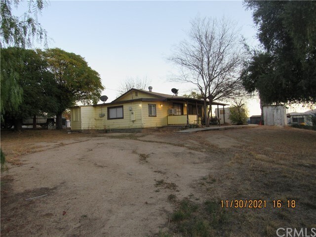 Building Photo - 32821 Valley View Ave