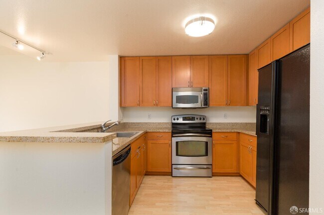 Foto del edificio - 821 Folsom St