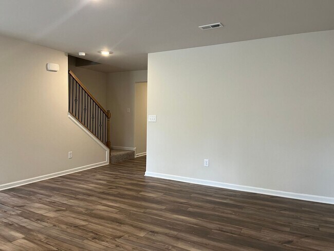 Foto del edificio - Brand New 3/3 Townhome Available Now!
