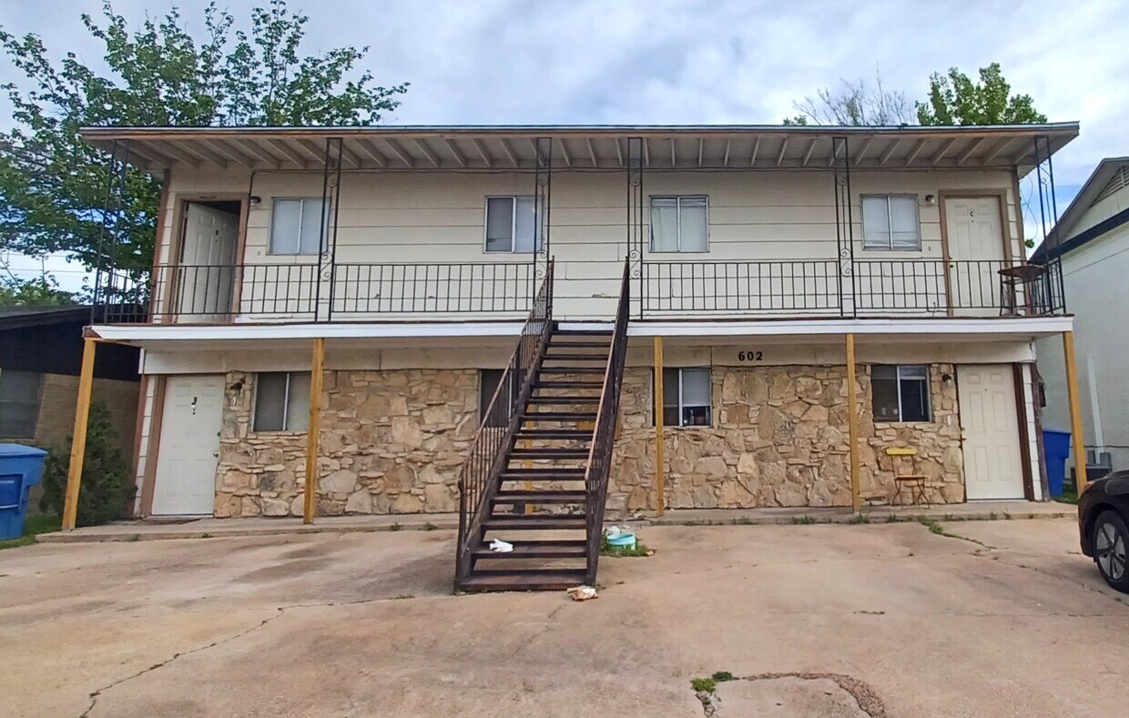 602 Sunset Ln Unit A, Copperas Cove, TX 76522 Apartments in Copperas