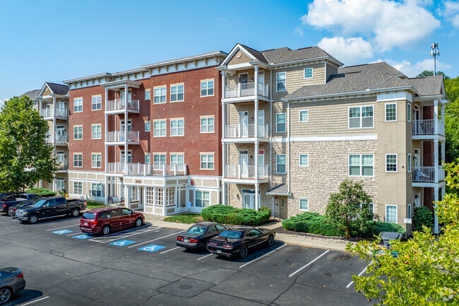Building Photo - Riverwalk Flats Apartments - RWF
