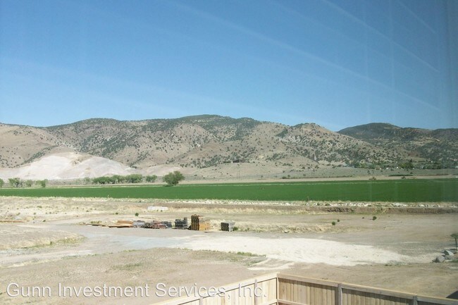 Building Photo - 10896 Oakhaven Dr