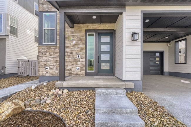 Building Photo - 10940 Stanza Ln