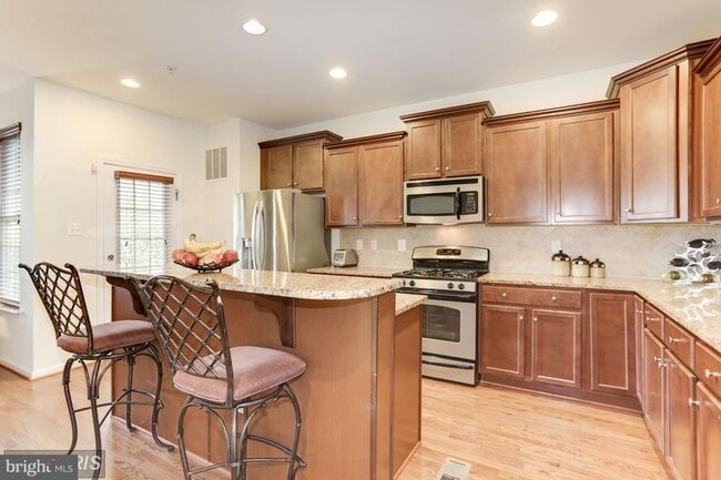 Foto del edificio - 13318 Latrobe Ln