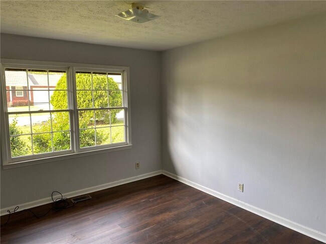 Foto del edificio - 2971 Springmeadow Dr