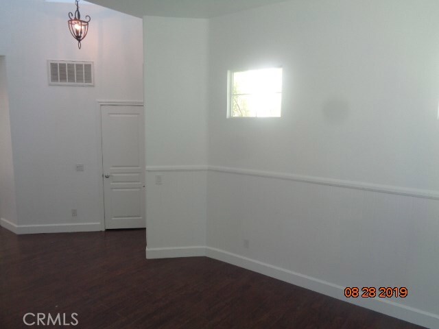 Foto del edificio - 34227 Larksburg Ct