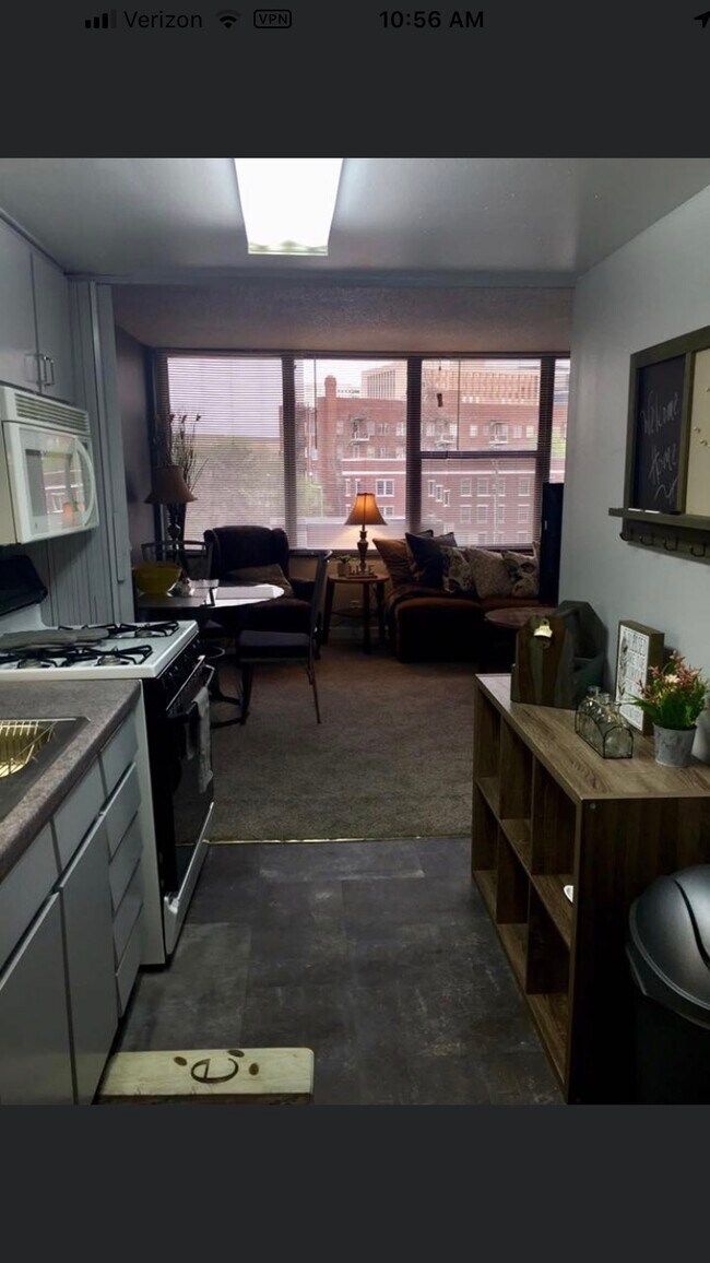 Fotos preparadas - 450 West 7th Street