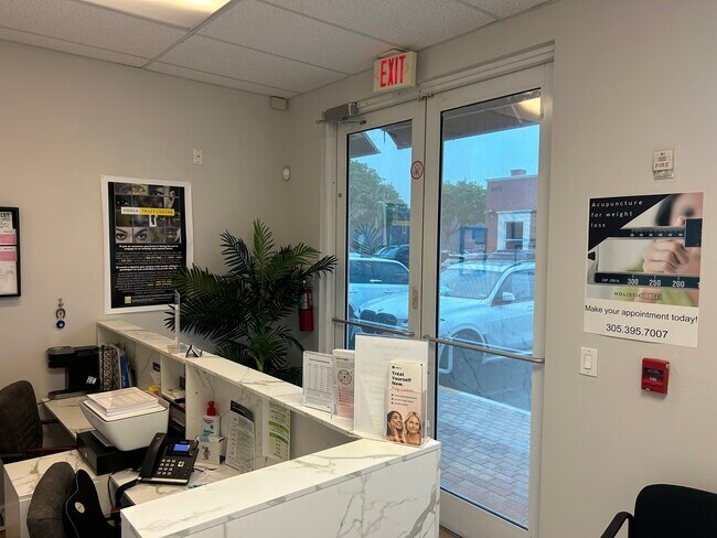 Foto del edificio - 3408 W 84th St