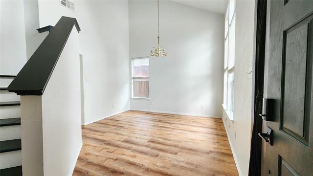 Building Photo - 1047 Port Boliver Dr