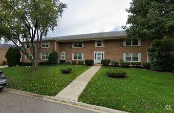 Building Photo - 152 Walton St