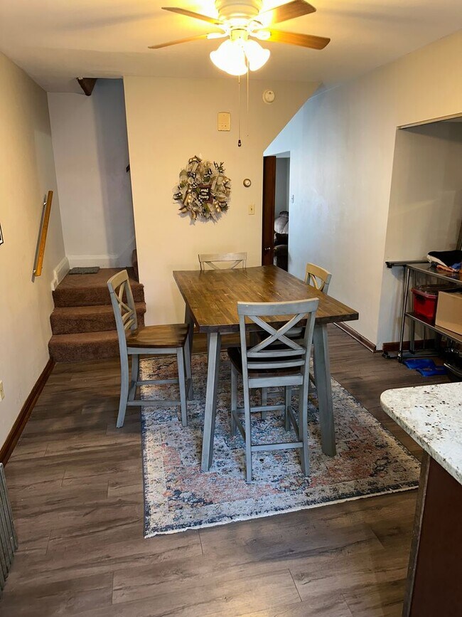 Building Photo - 4767 1/2 Cypress st