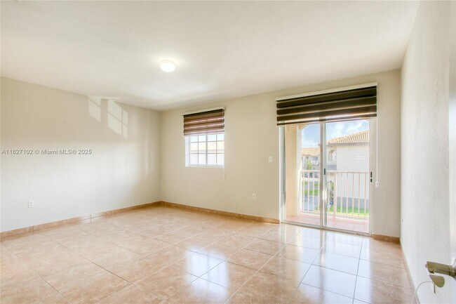 Foto del edificio - 9332 NW 114th Terrace