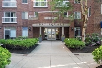 Building Photo - 950 Massachusetts Ave